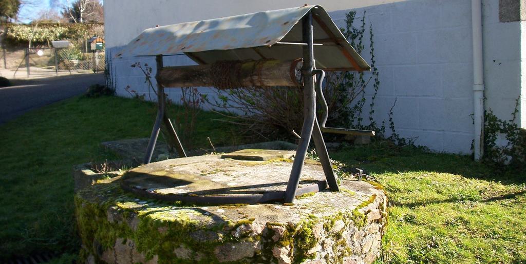 La Chataigne Doree Saint-Pierre-de-Fursac Eksteriør billede